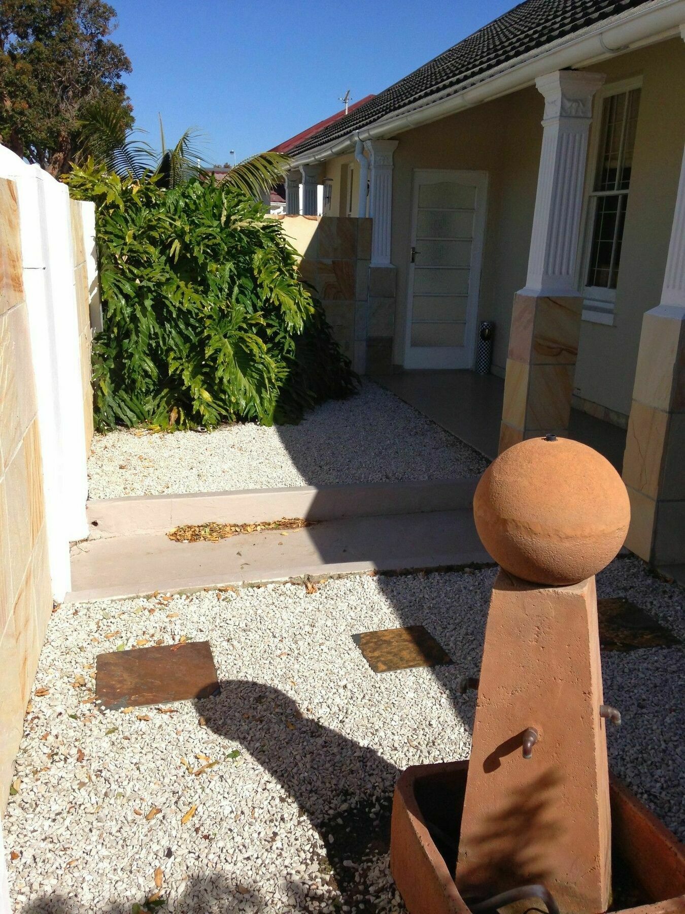 Guesthouse On Irvine Port Elizabeth Exterior photo